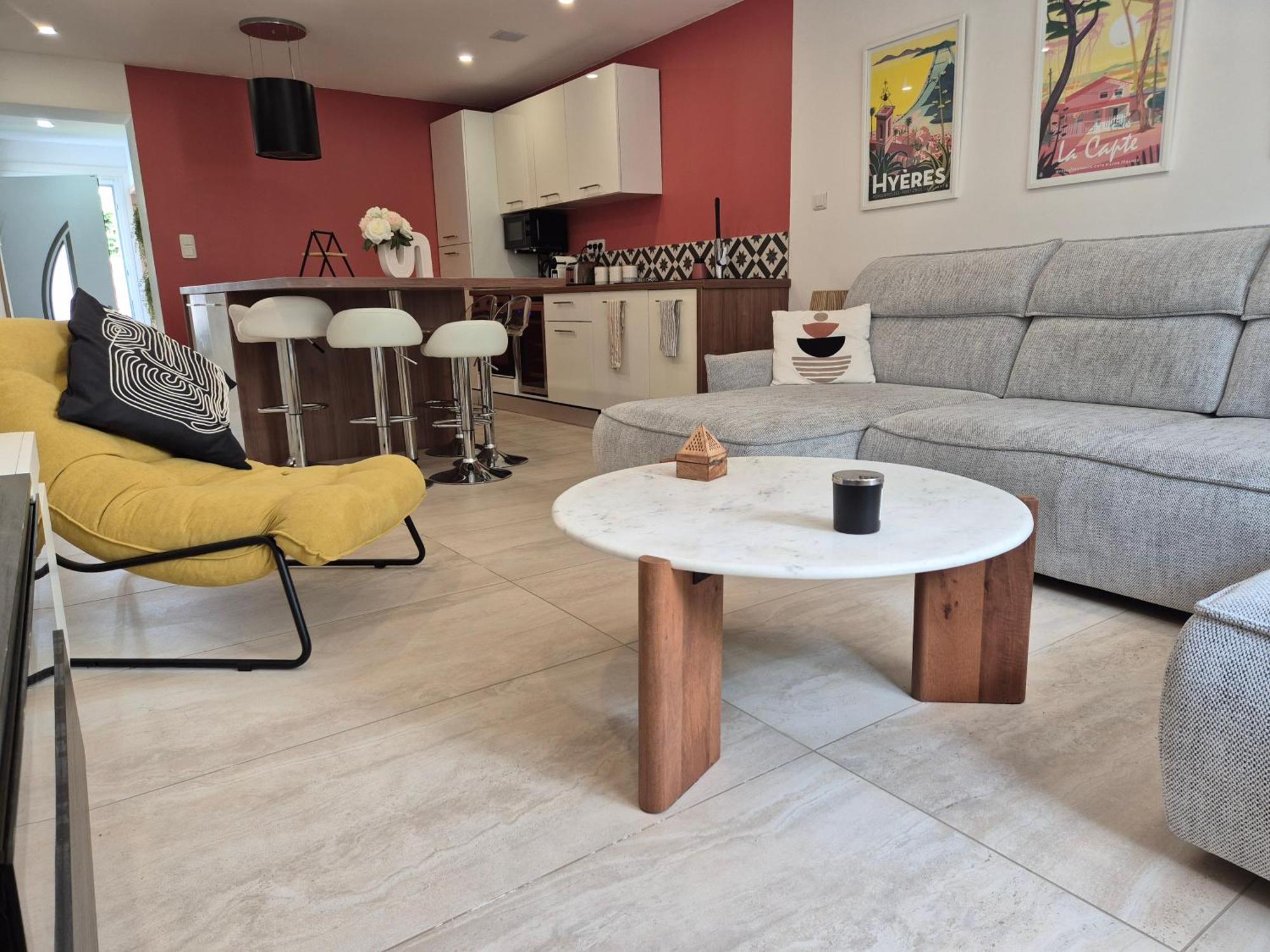 Magnifique Appartement 2 Chambres Avec 50 M2 De Jardin Privatif La Crau Eksteriør bilde